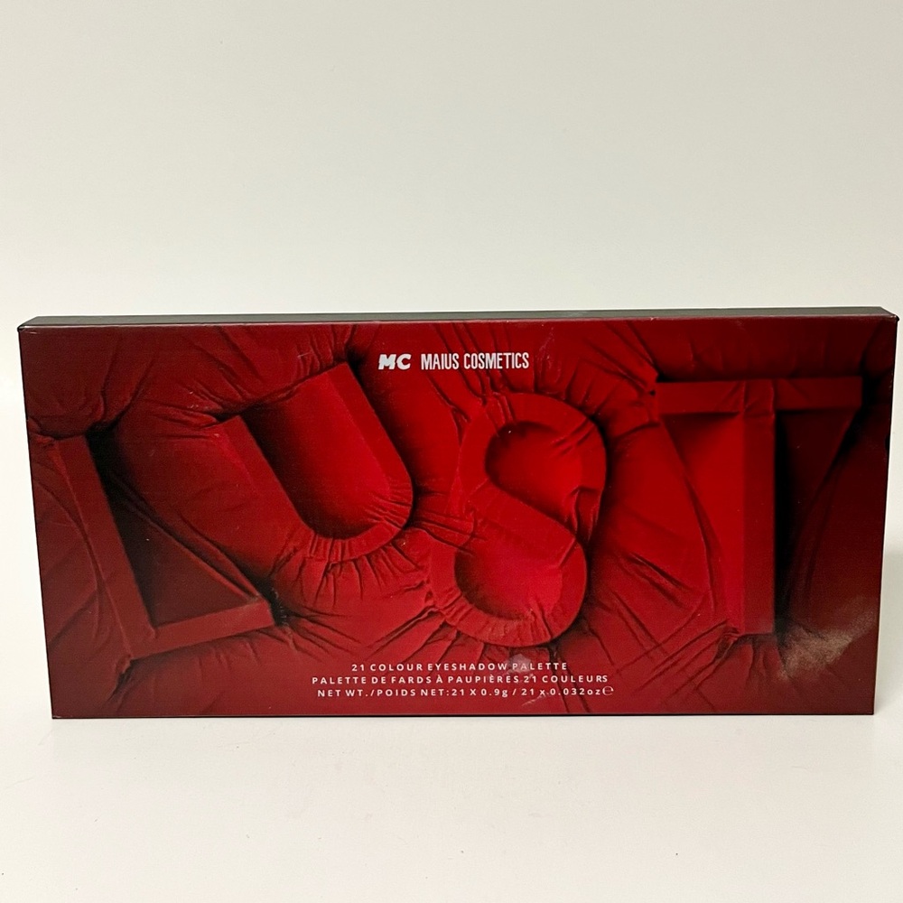 MC MAIUS COSMETICS eyeshadow palette